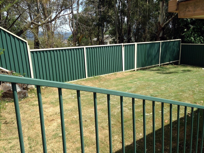 2 Lytham Court, Highland Park QLD 4211