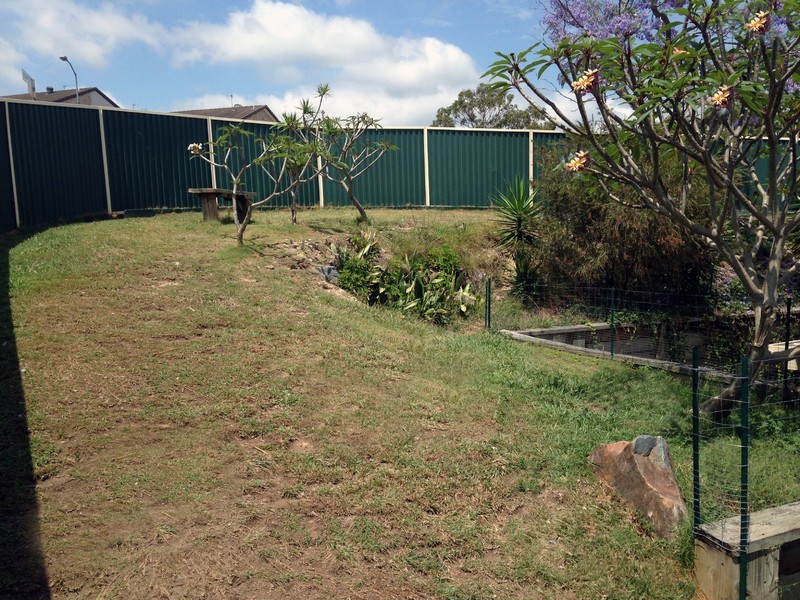2 Lytham Court, Highland Park QLD 4211