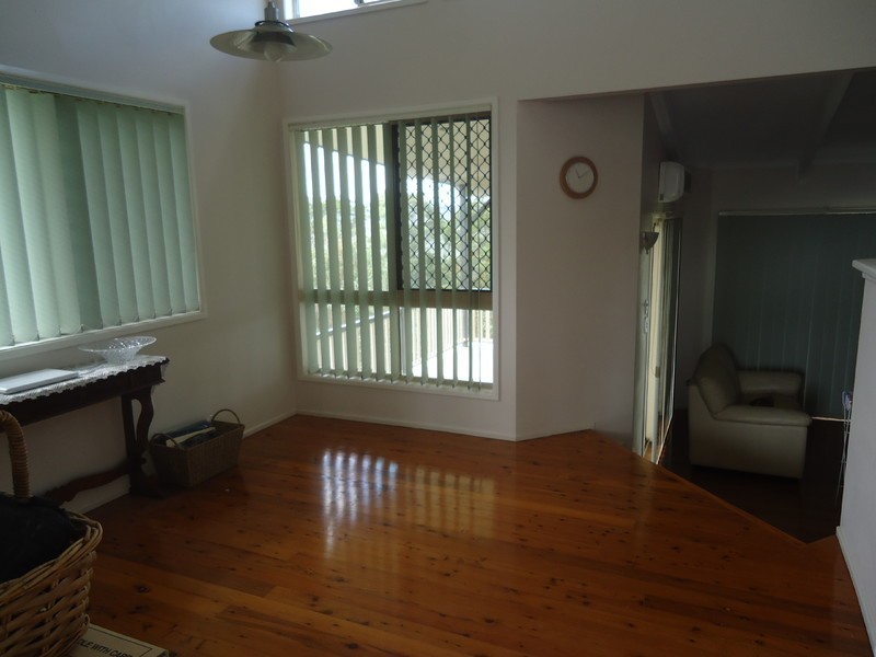 7 Wildflower Court, Clagiraba QLD 4211