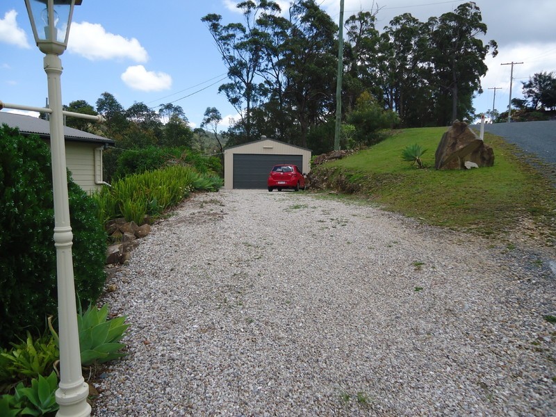 7 Wildflower Court, Clagiraba QLD 4211