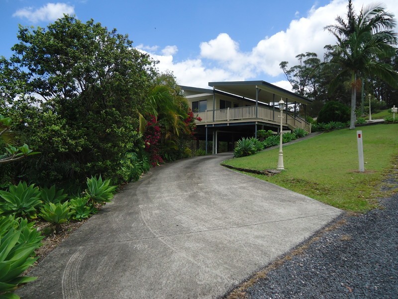7 Wildflower Court, Clagiraba QLD 4211