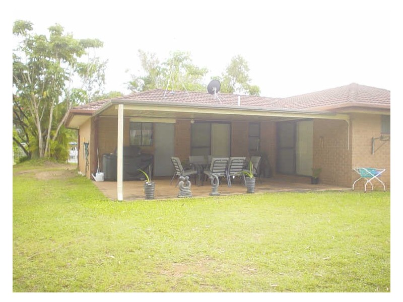 1 Hyde Court, Nerang QLD 4211