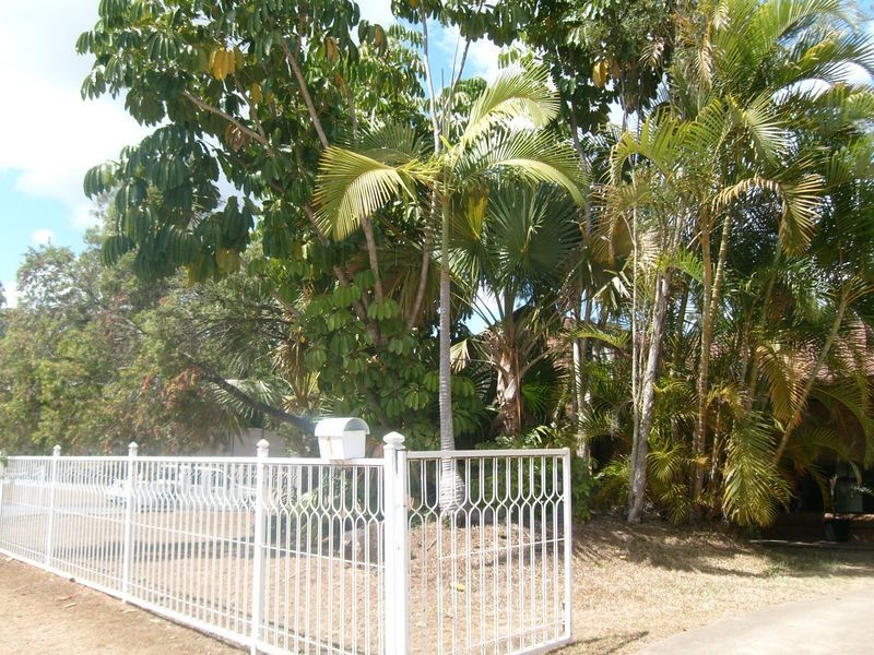 1 Hyde Court, Nerang QLD 4211