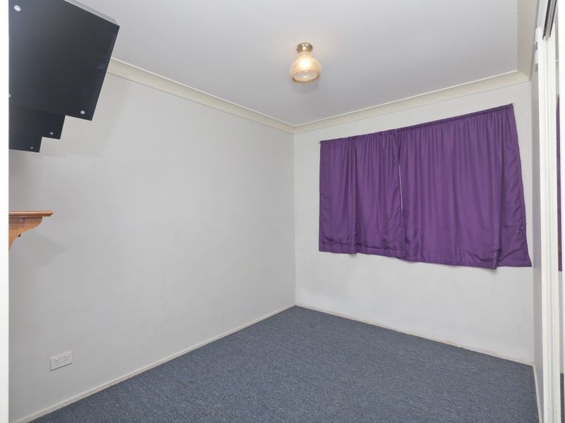 10 Levestam Court, Carrara QLD 4211