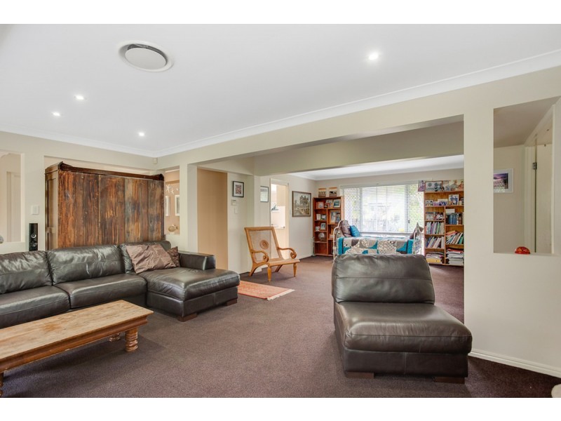 29 Lawnhill Drive, Nerang QLD 4211