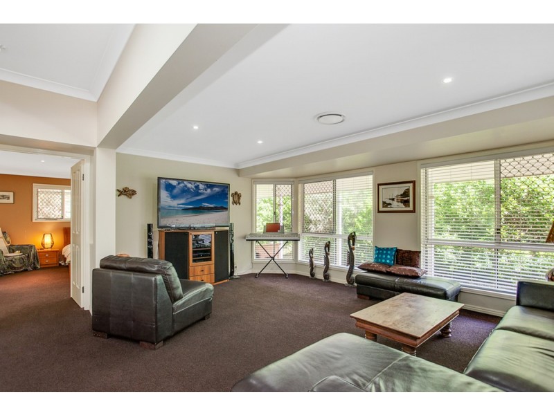 29 Lawnhill Drive, Nerang QLD 4211