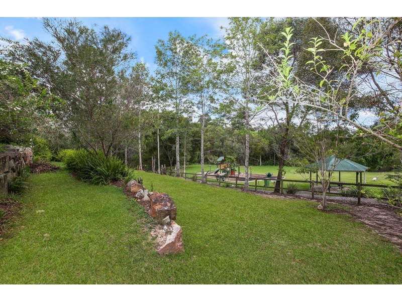 29 Lawnhill Drive, Nerang QLD 4211