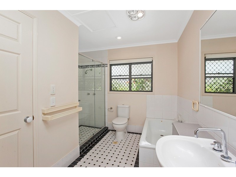 3/61 Paddington Drive, Carrara QLD 4211