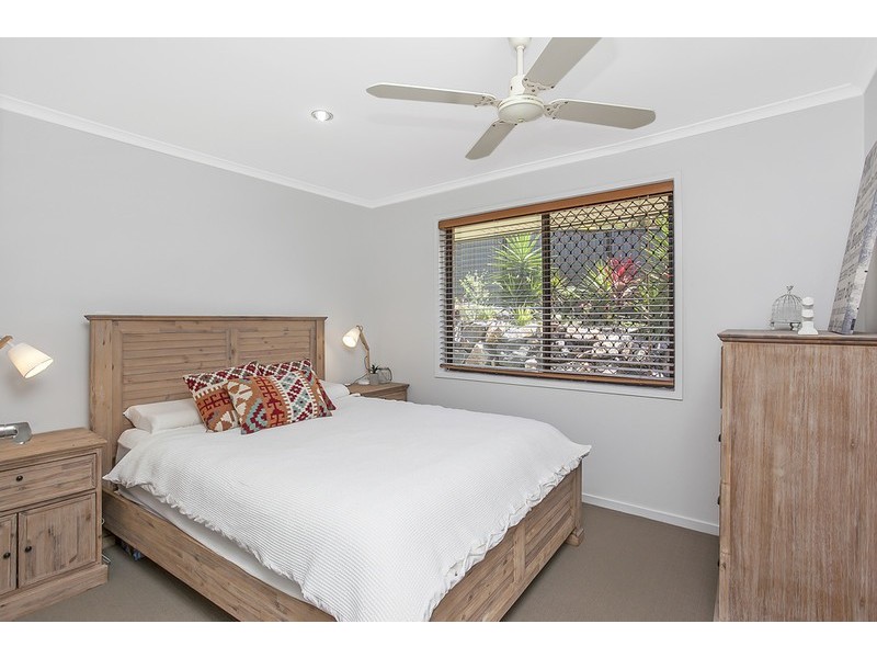 1 Kilmarnock Close, Highland Park QLD 4211