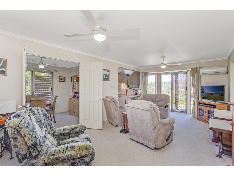 1 Sevenoaks Court, Worongary QLD 4213