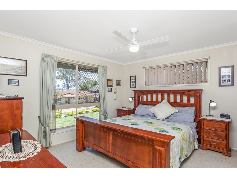 1 Sevenoaks Court, Worongary QLD 4213