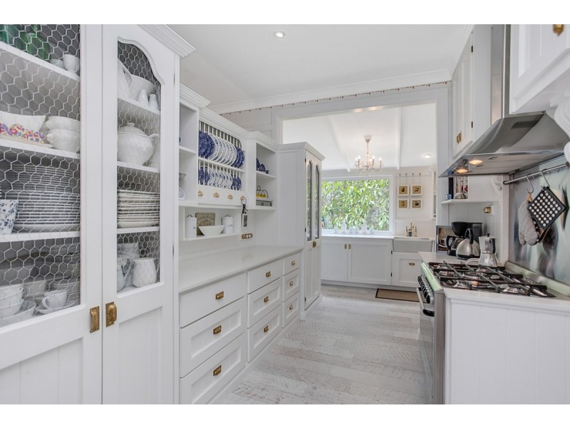 18 Gretty Lane, Lower Beechmont QLD 4211