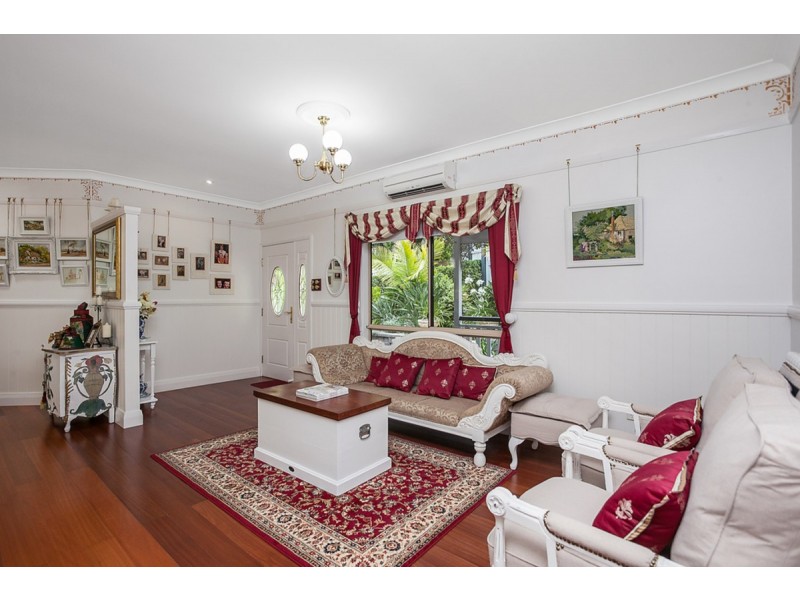 18 Gretty Lane, Lower Beechmont QLD 4211