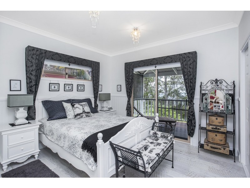 18 Gretty Lane, Lower Beechmont QLD 4211