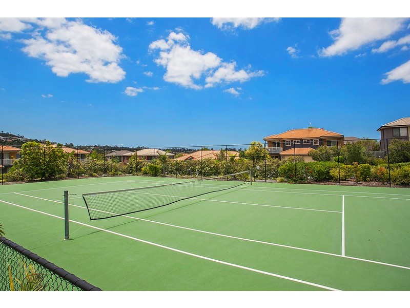 15/31 Archipelago Street, Pacific Pines QLD 4211