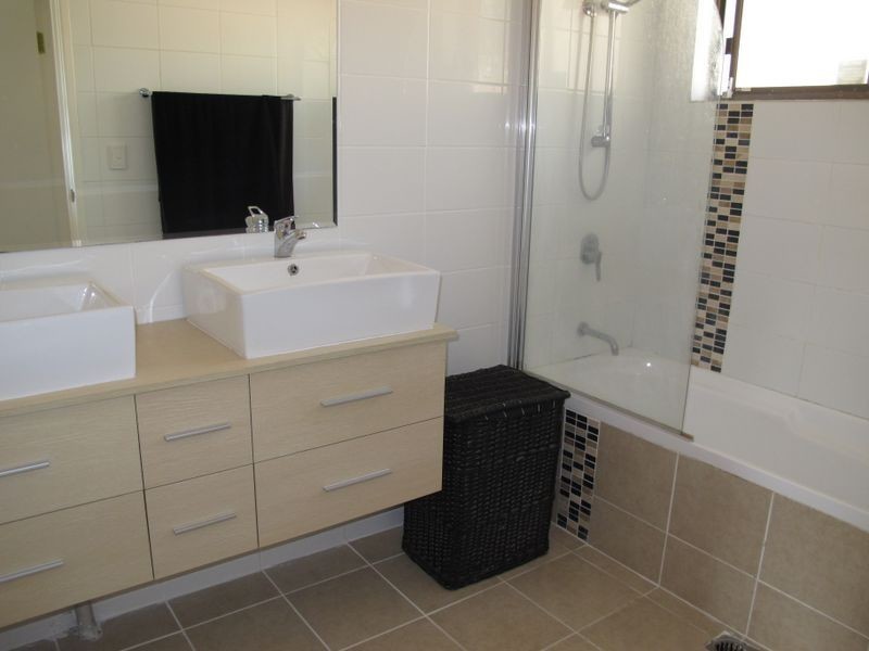 29 Helensvale Road, Helensvale QLD 4212