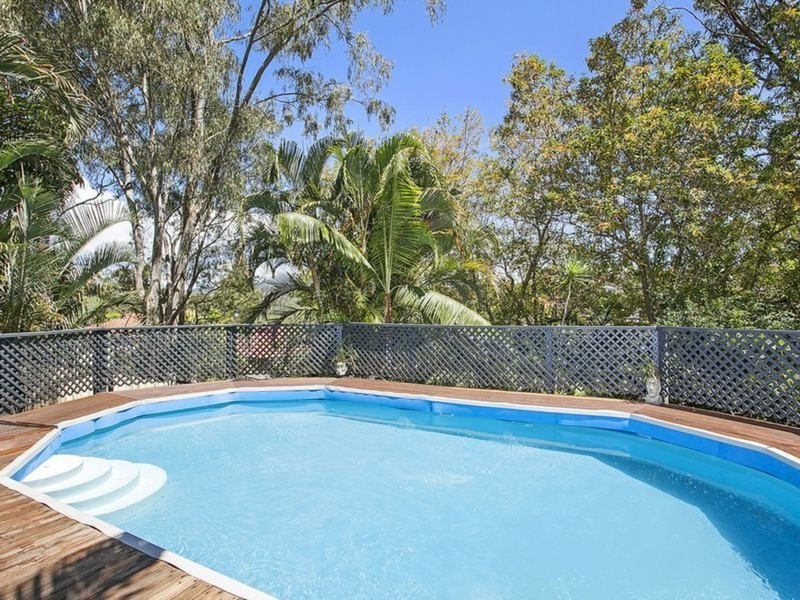 8 Sevenoaks Court, Worongary QLD 4213