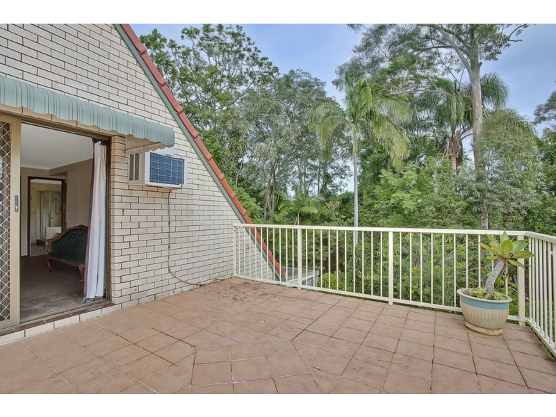 25 Bartlett Avenue, Nerang QLD 4211