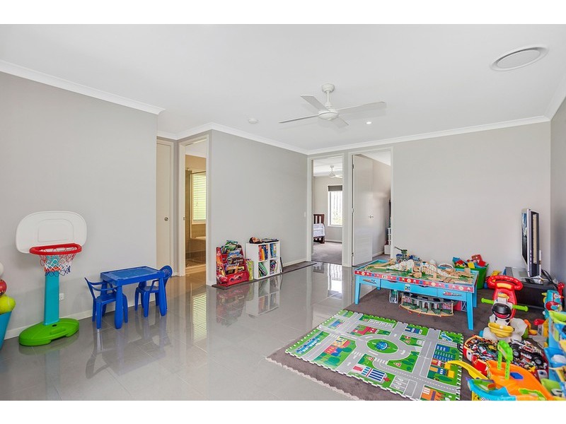 5 Rutherford Circuit, Gilston QLD 4211