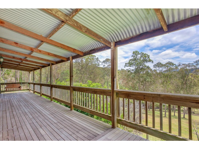 7-9 Lohmann Court, Canungra QLD 4275