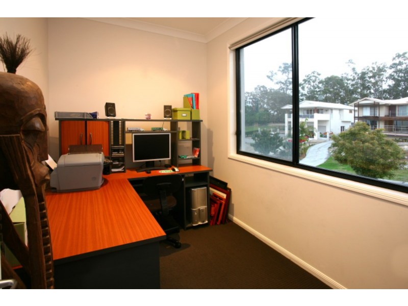 5 Chevron Rise, Highland Park QLD 4211