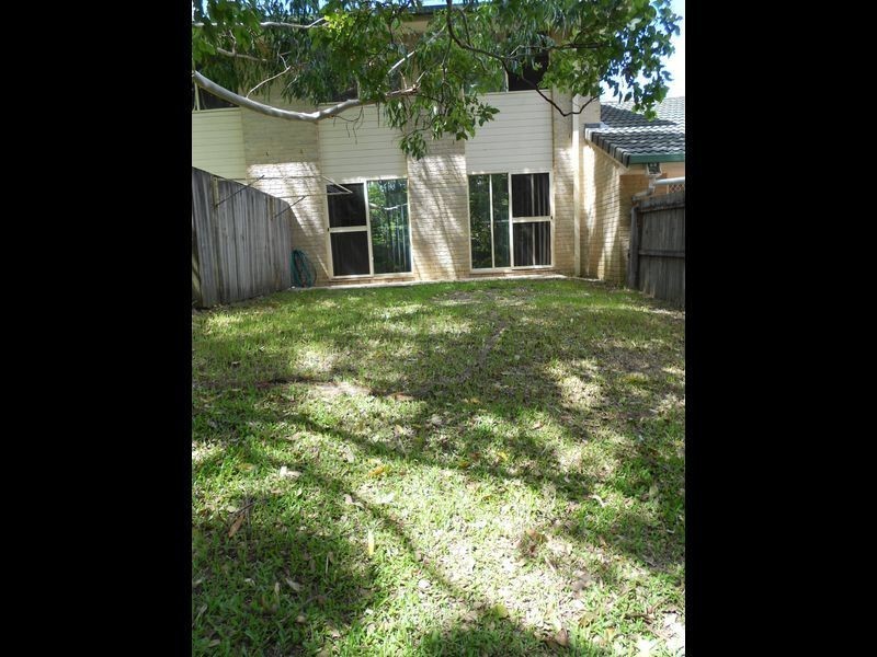 7/4 Bushmead Street, Nerang QLD 4211