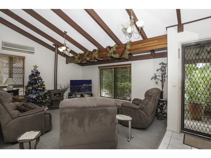 8 Ealing Court, Nerang QLD 4211
