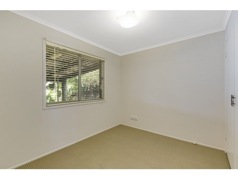 9 Jabiluka Drive, Highland Park QLD 4211