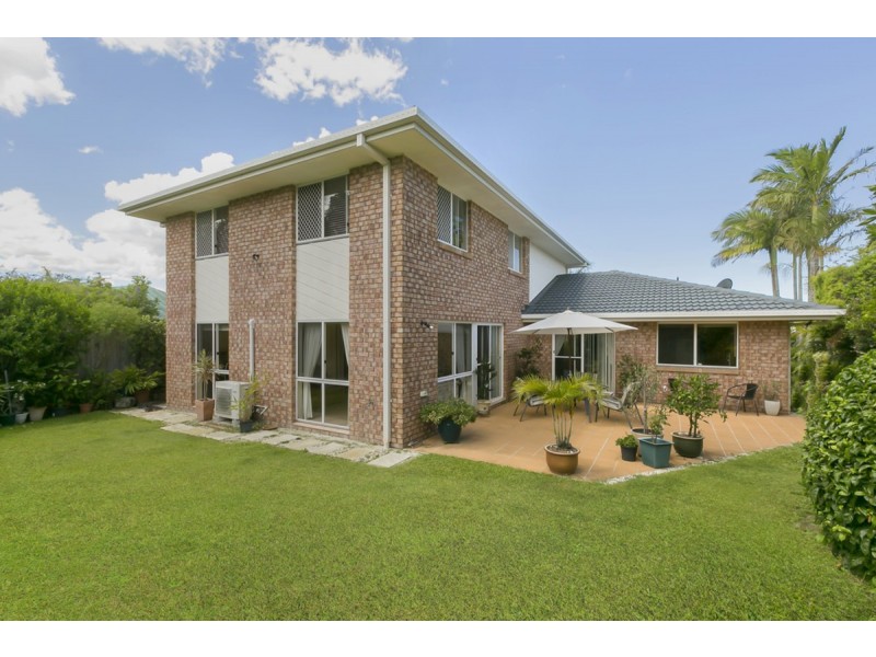 5 Tristania Way, Highland Park QLD 4211