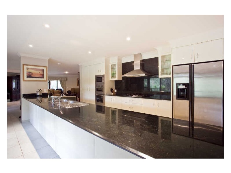 83-95 Country Crescent, Nerang QLD 4211