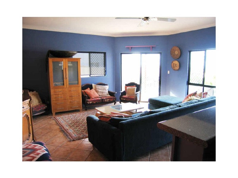 23 Ballah Crescent, Highland Park QLD 4211