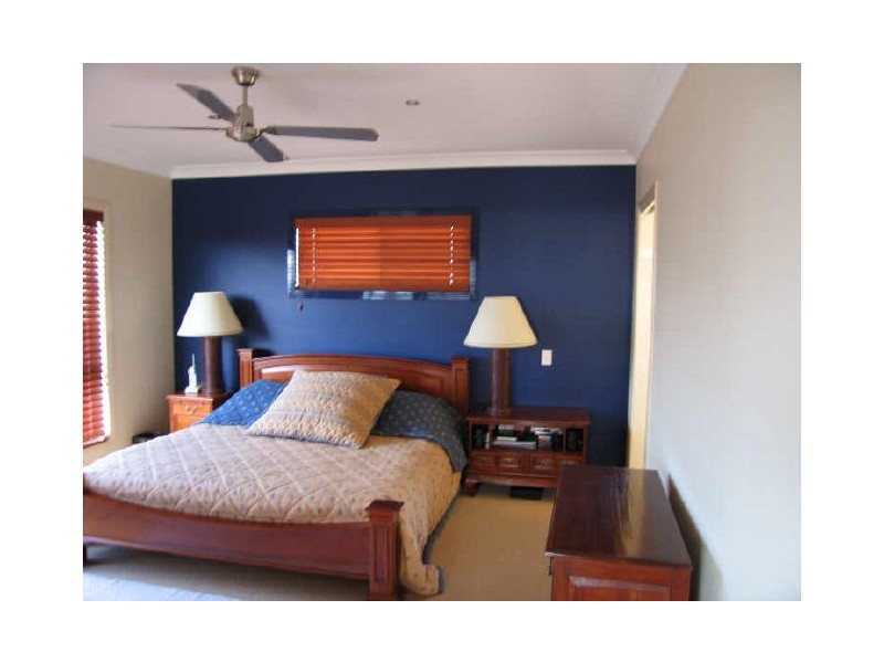 23 Ballah Crescent, Highland Park QLD 4211