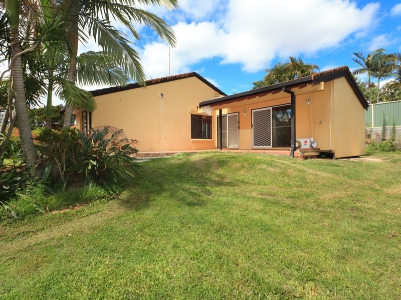 15 Galli Crescent, Carrara QLD 4211