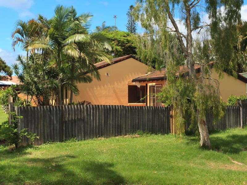 15 Galli Crescent, Carrara QLD 4211