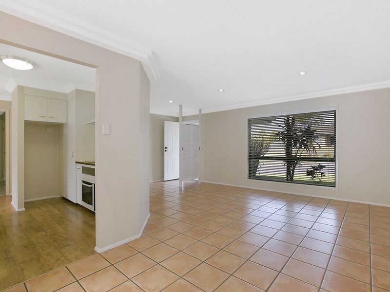 67 Explorers Way, Worongary QLD 4213