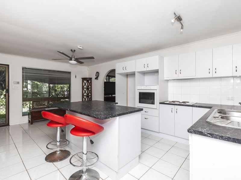 6 Branston Court, Nerang QLD 4211