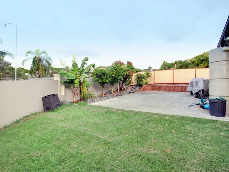 1 Aurora Crescent, Worongary QLD 4213