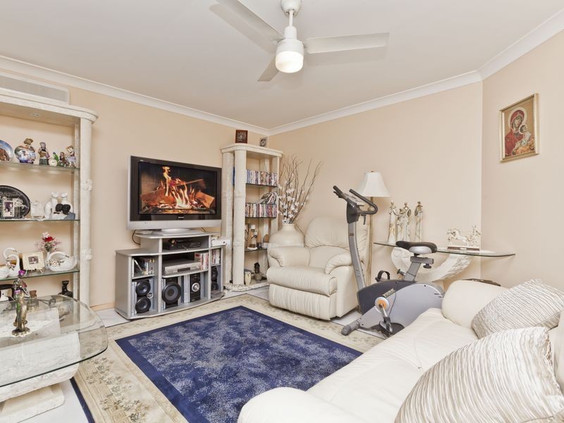 17 Saxon Court, Nerang QLD 4211