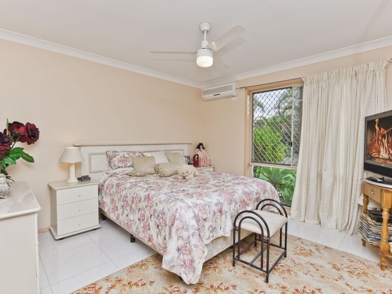 17 Saxon Court, Nerang QLD 4211