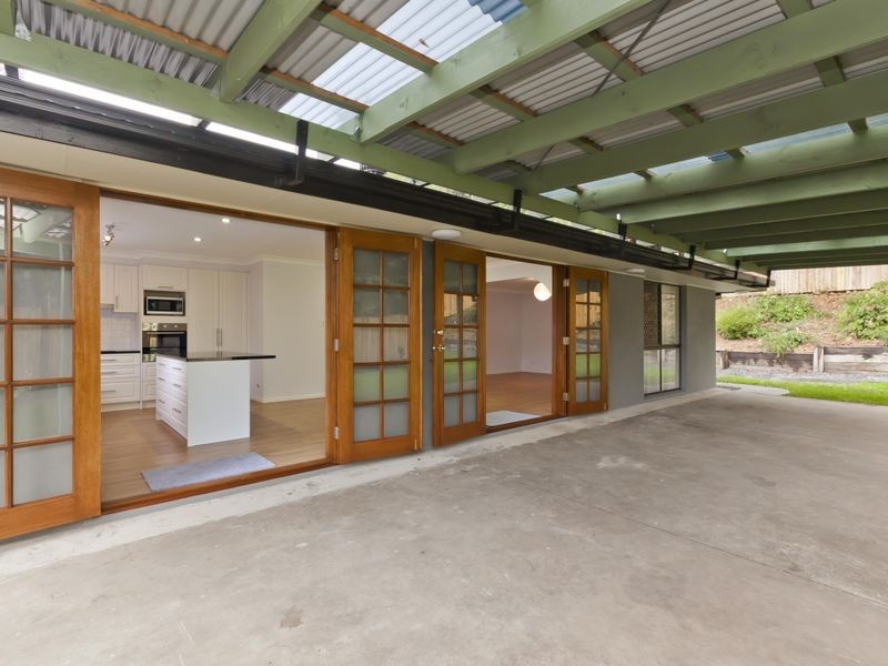 9 Clutha Court, Highland Park QLD 4211