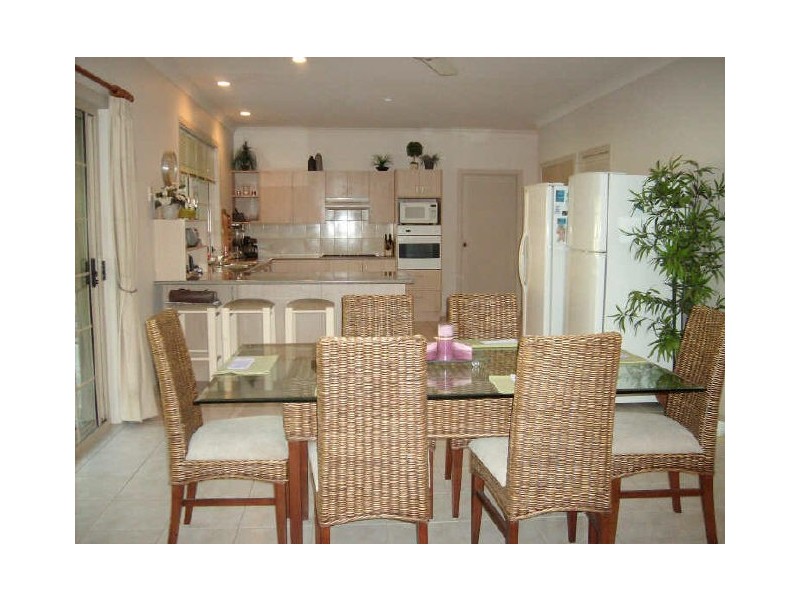 14 Lords Avenue, Mount Nathan QLD 4211