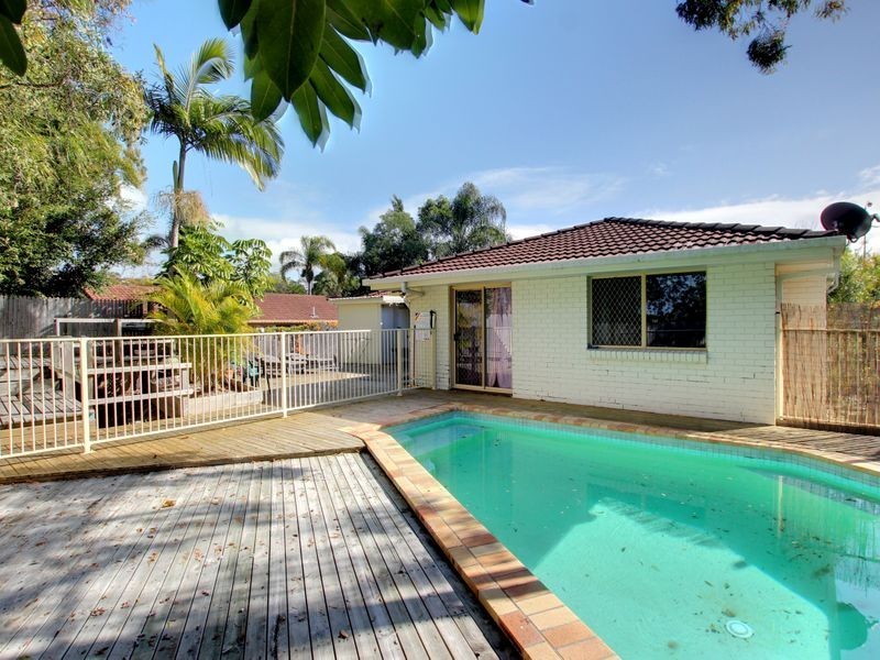 20 Cozens Way, Highland Park QLD 4211