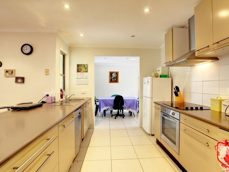 20 Cozens Way, Highland Park QLD 4211