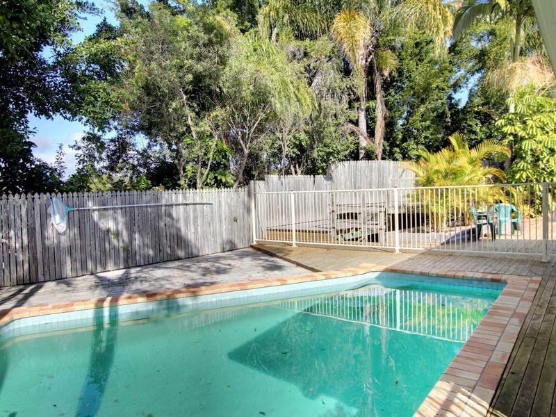 20 Cozens Way, Highland Park QLD 4211