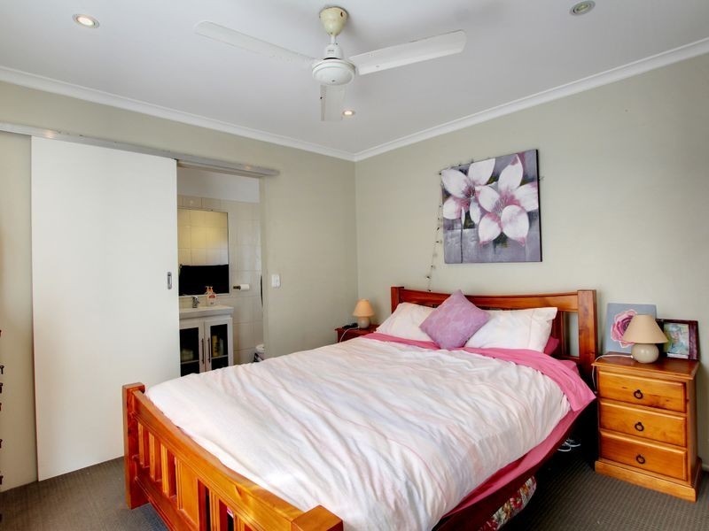 20 Cozens Way, Highland Park QLD 4211