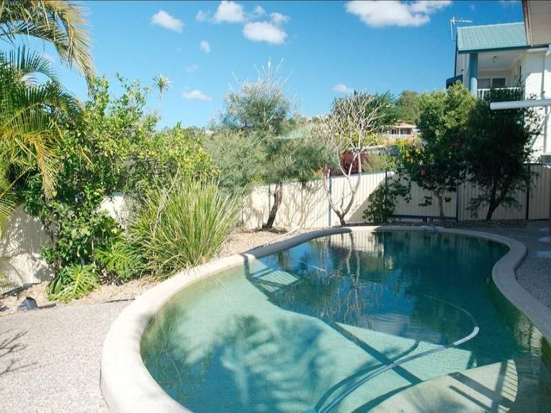 8 Parklane Place, Highland Park QLD 4211