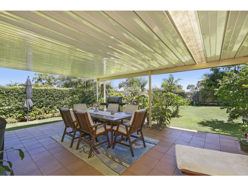 10 Issell Place, Highland Park QLD 4211