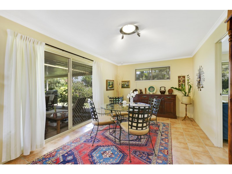 10 Issell Place, Highland Park QLD 4211