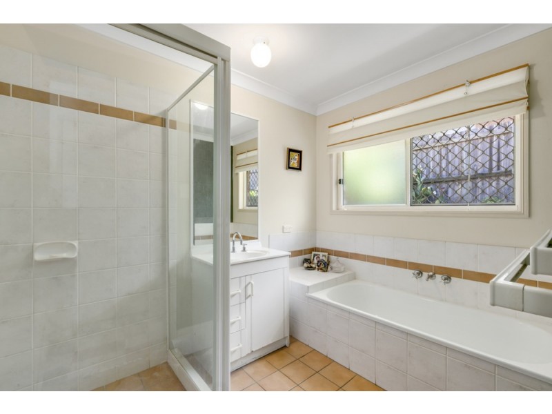 27 Forestwood Court, Nerang QLD 4211