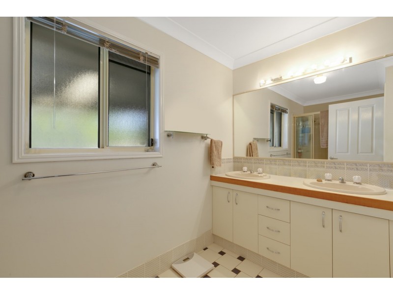 67 Mclaren Road, Nerang QLD 4211